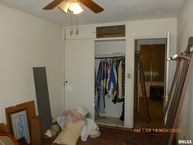 3703 13TH Avenue, Moline, IL 61265