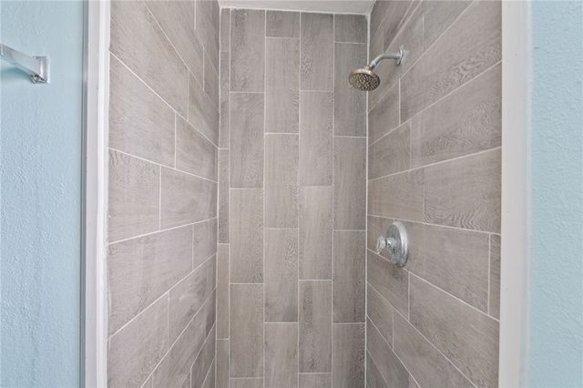 1208 Kansas St, Robstown, TX 78380