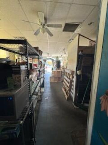 334 Adams Street SE, Albuquerque, NM 87108