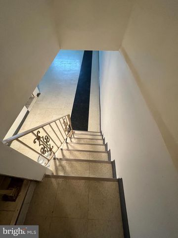 1053 E SYDNEY ST, Philadelphia, PA 19150