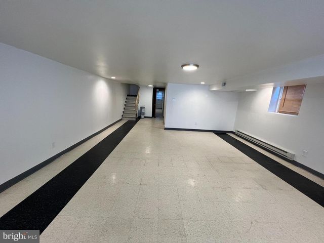 1053 E SYDNEY ST, Philadelphia, PA 19150