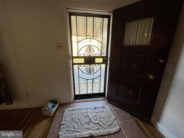 1053 E SYDNEY ST, Philadelphia, PA 19150