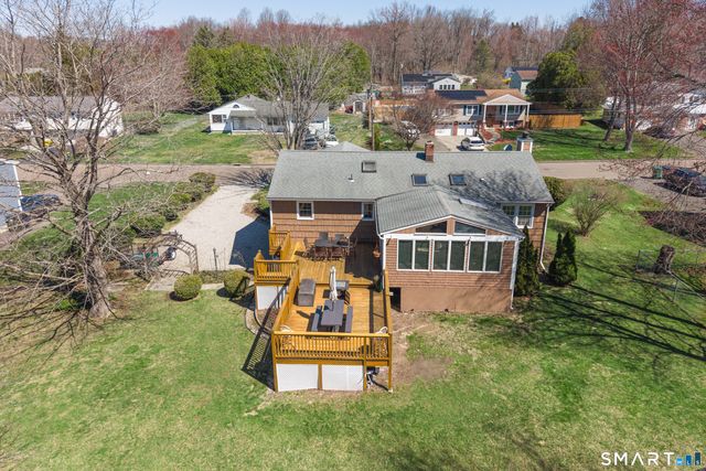 9 Stanley Drive, Seymour, CT 06483