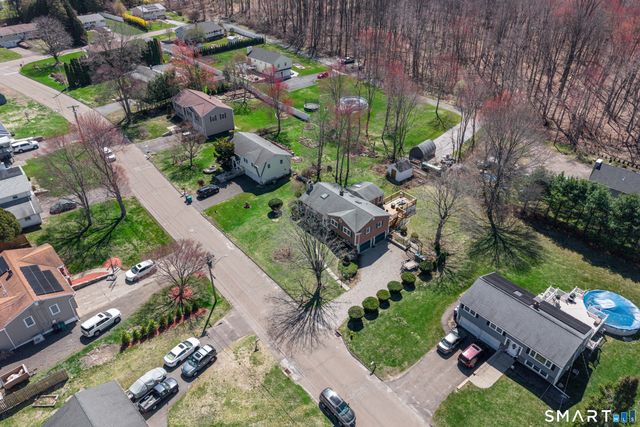 9 Stanley Drive, Seymour, CT 06483