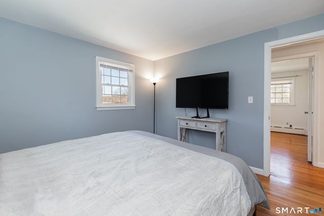 9 Stanley Drive, Seymour, CT 06483