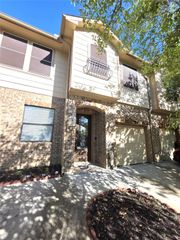 1898 Longmire Road 8, Conroe, TX 77304