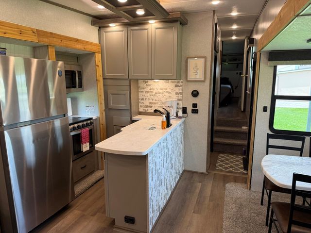 994 Mary Ann, Crystal Beach, TX 77650