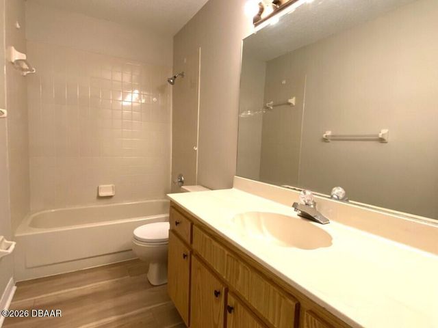 110 Bob White Court, Daytona Beach, FL 32119