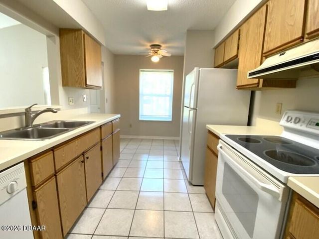 110 Bob White Court, Daytona Beach, FL 32119