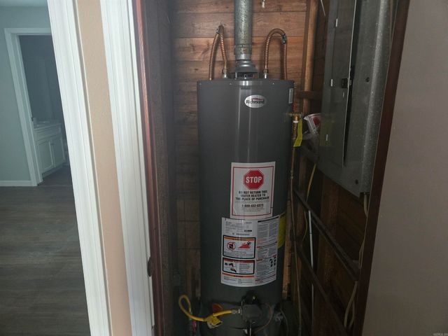 807 W Walnut St, Heber Springs, AR 72543