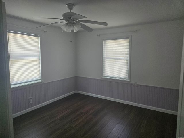 807 W Walnut St, Heber Springs, AR 72543