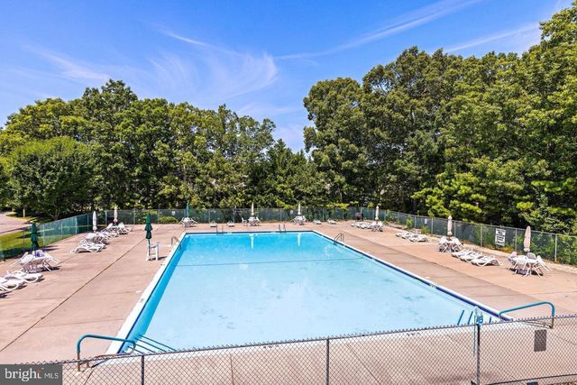 30 WHITEMARSH CT, Tuckerton, NJ 08087