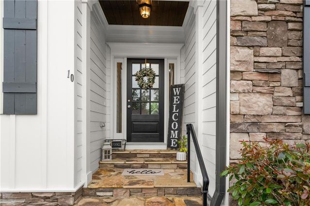 10 Coppage Lane NW, Cartersville, GA 30120