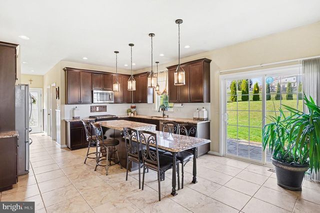 76 GEHRINGER RD, Barto, PA 19504
