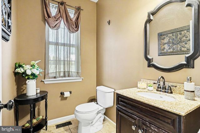 76 GEHRINGER RD, Barto, PA 19504