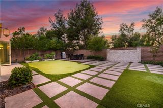 10 Shadybend, Irvine, CA 92602