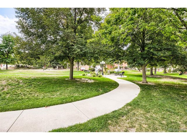 2436 S Scranton Way, Aurora, CO 80014
