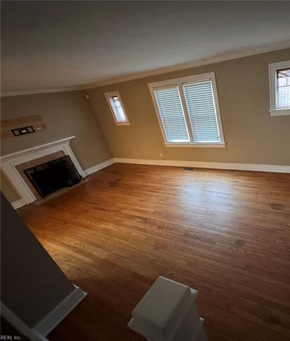 233 Hampton Roads AVE, Hampton, VA 23661