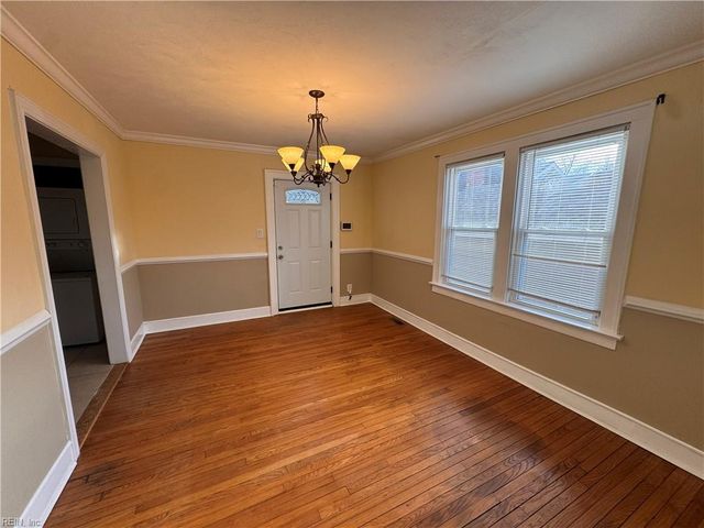 233 Hampton Roads AVE, Hampton, VA 23661