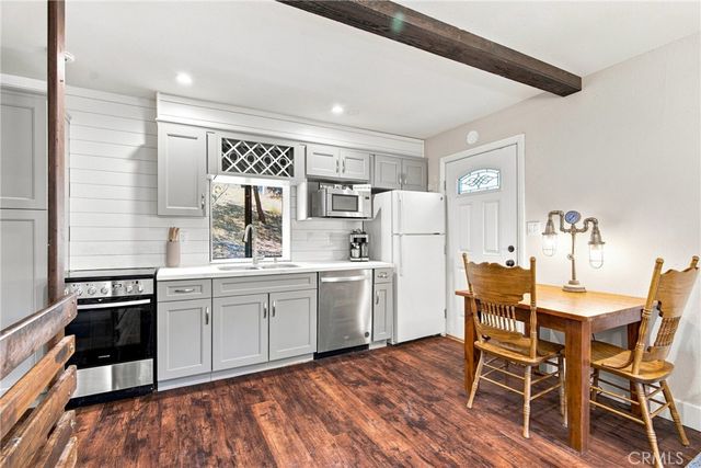 33174 Arrowbear, Running Springs, CA 92382