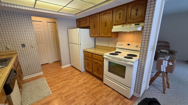 42188 Todd Mark Lane, Clinton Twp, MI 48038