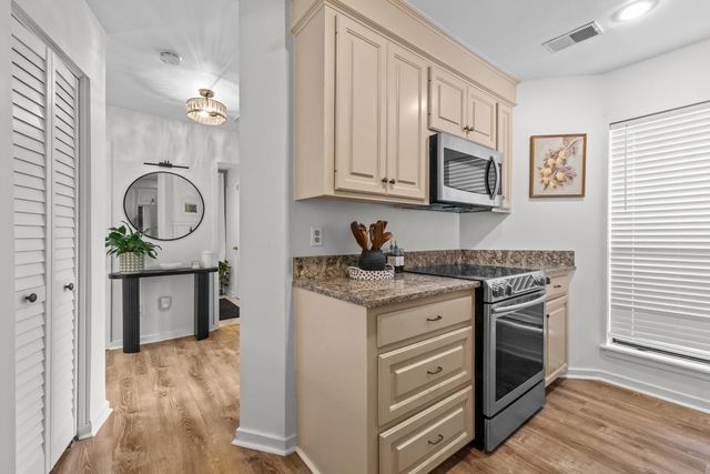 1102 Hidden Cove Drive, Mount Pleasant, SC 29464
