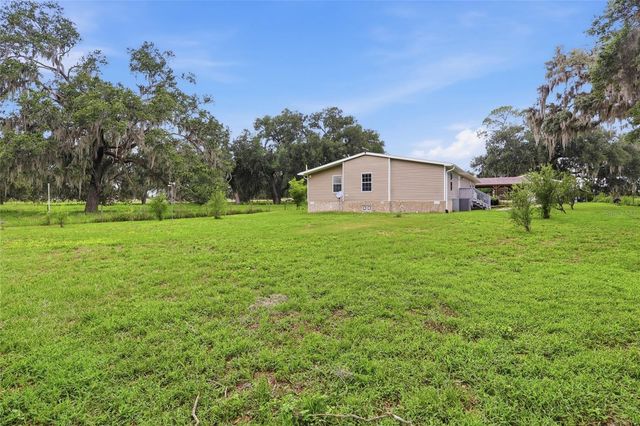 9468 JANMAR ROAD, Dade City, FL 33525