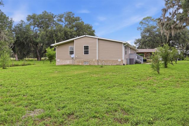 9468 JANMAR ROAD, Dade City, FL 33525