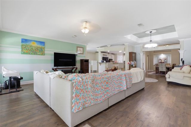 9468 JANMAR ROAD, Dade City, FL 33525