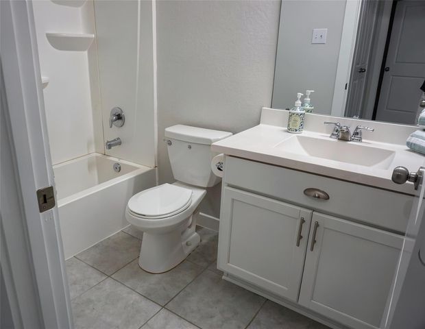 2714 Bernadino Drive, Texas City, TX 77568