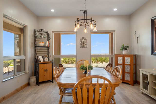 84 Camino Redondo, Placitas, NM 87043