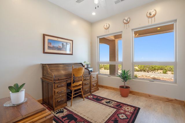 84 Camino Redondo, Placitas, NM 87043