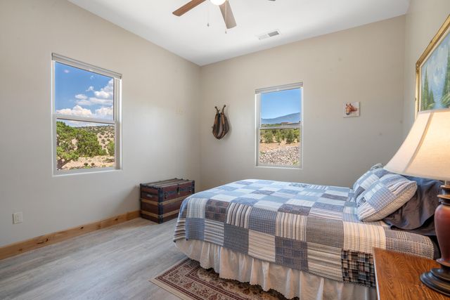 84 Camino Redondo, Placitas, NM 87043