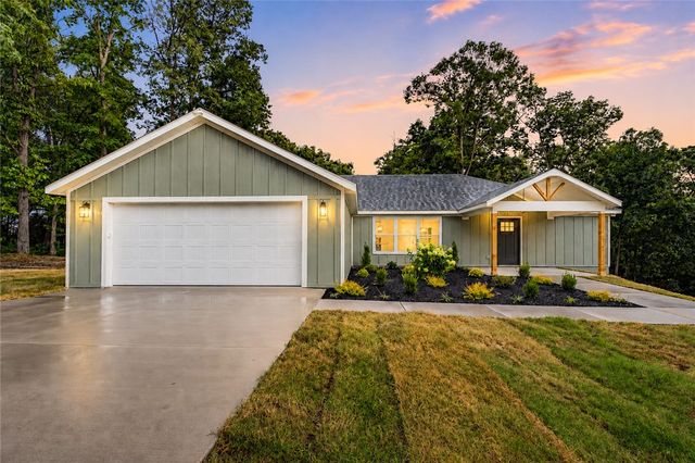 155 Madison 8323, Hindsville, AR 72738