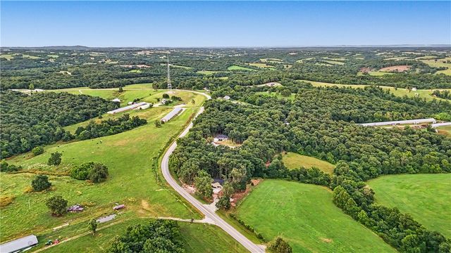 155 Madison 8323, Hindsville, AR 72738