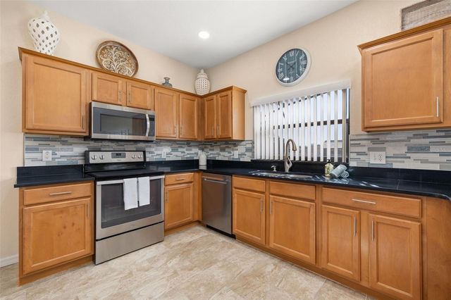 231 SUMMER PLACE LOOP, Clermont, FL 34714