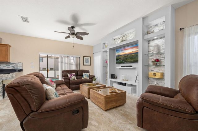 231 SUMMER PLACE LOOP, Clermont, FL 34714