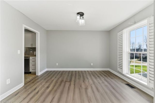 7640 Abington Drive, Kernersville, NC 27284