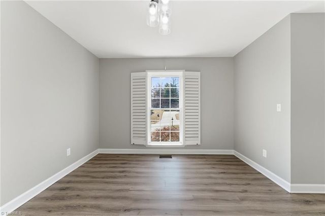 7640 Abington Drive, Kernersville, NC 27284