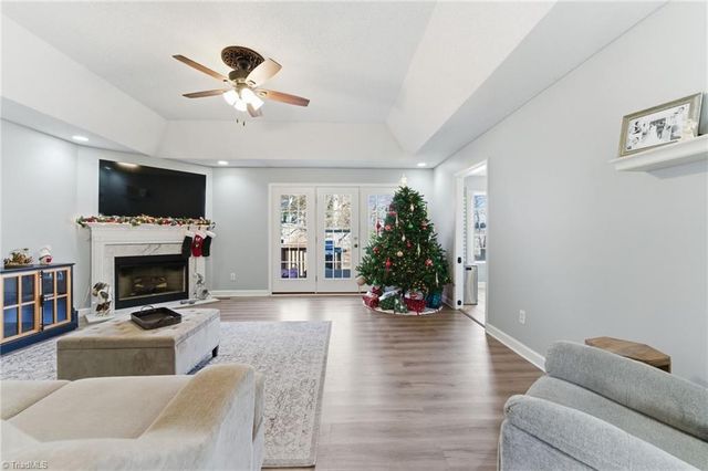 7640 Abington Drive, Kernersville, NC 27284