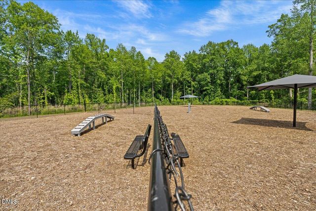 952 Kensley Grove Lane, Fuquay Varina, NC 27526