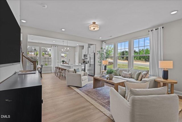 952 Kensley Grove Lane, Fuquay Varina, NC 27526