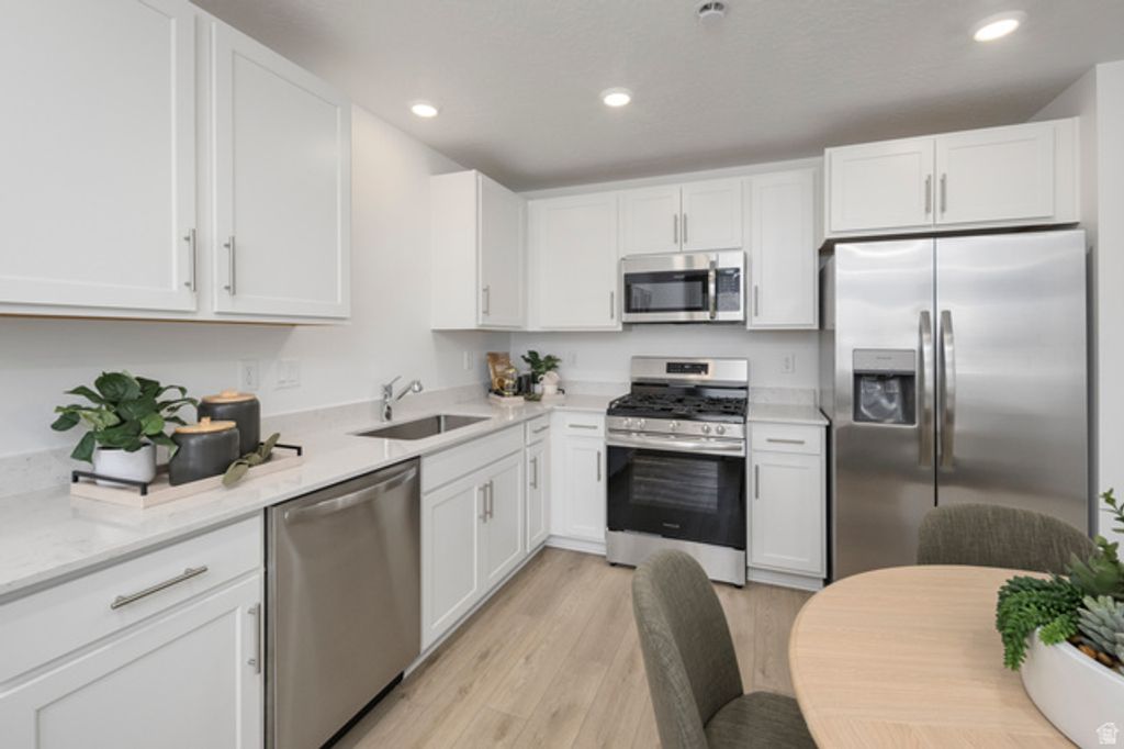 Image 5 of property listing at 684 W EMPRESS ST #20, Santaquin, UT 84655