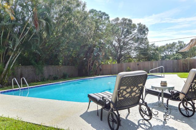 186 23rd Avenue, Vero Beach, FL 32962