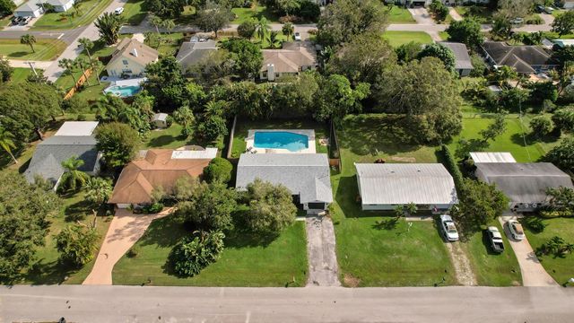 186 23rd Avenue, Vero Beach, FL 32962