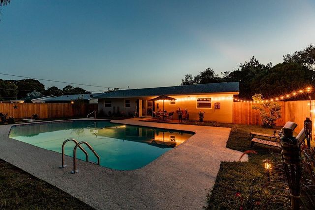 186 23rd Avenue, Vero Beach, FL 32962