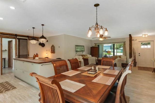 186 23rd Avenue, Vero Beach, FL 32962