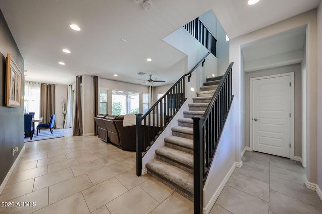 4722 E CIELO GRANDE Avenue, Phoenix, AZ 85050