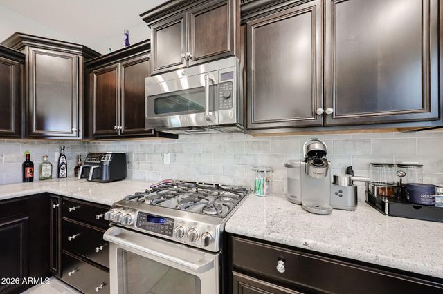 4722 E CIELO GRANDE Avenue, Phoenix, AZ 85050