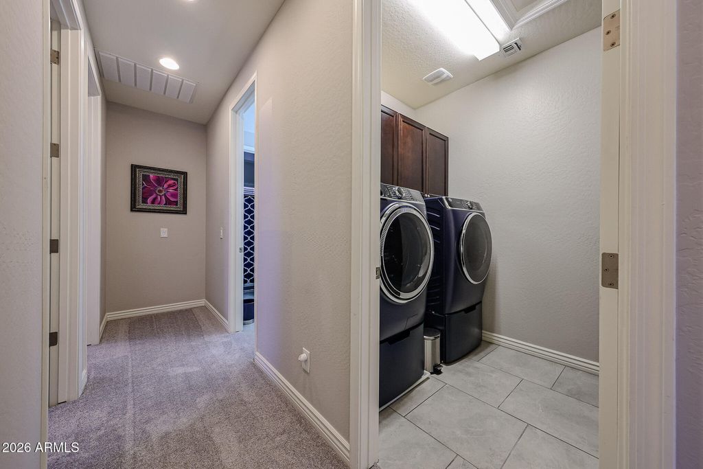 Image 23 of property listing at 4722 E CIELO GRANDE Avenue, Phoenix, AZ 85050